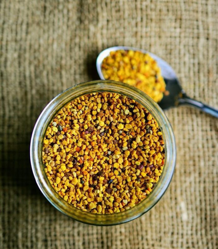 pylek-pszczeli-kwiatowy-jak-pozyskiwac~2